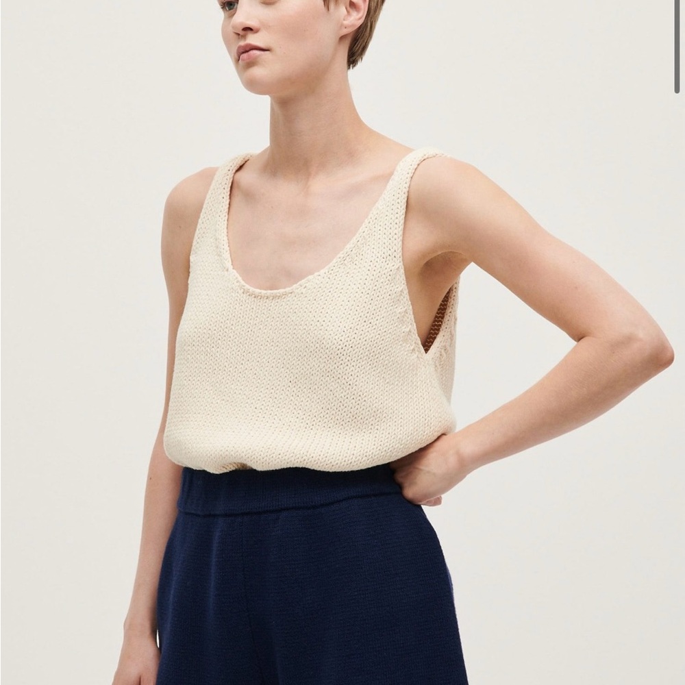 BABAA gorgeous tank. Cream Knit Sleeveless Top